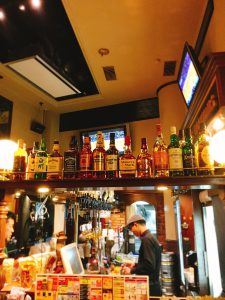 HUB三宮ムーンライトビル店