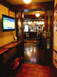 HUB三宮ムーンライトビル店