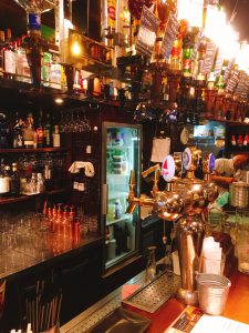 82 ALE HOUSE 新宿三丁目店